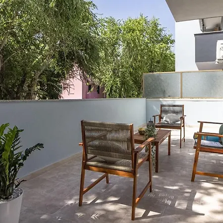 Nuras - Casa Cathay Center Apartment *